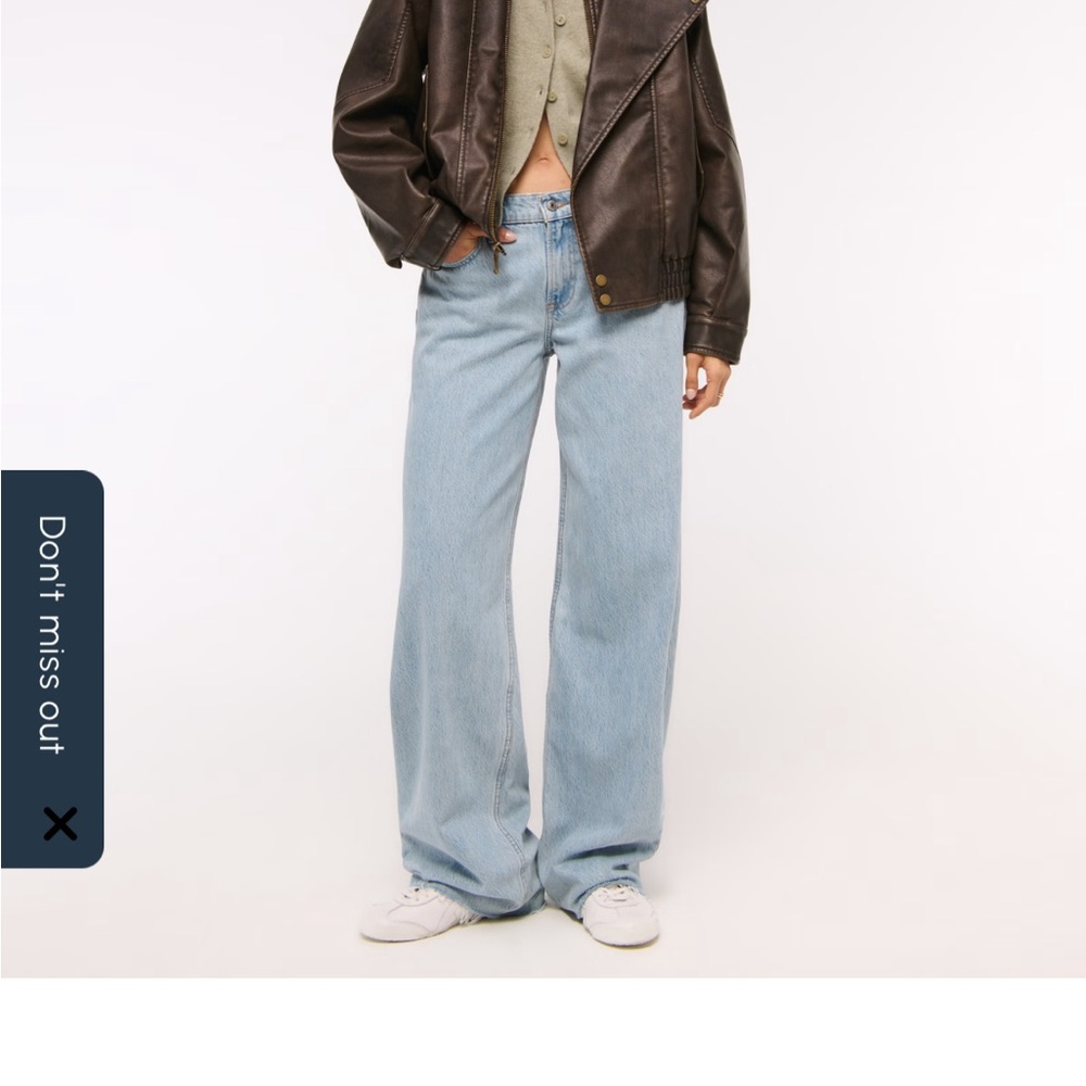 Abercrombie low rise ultra loose jean